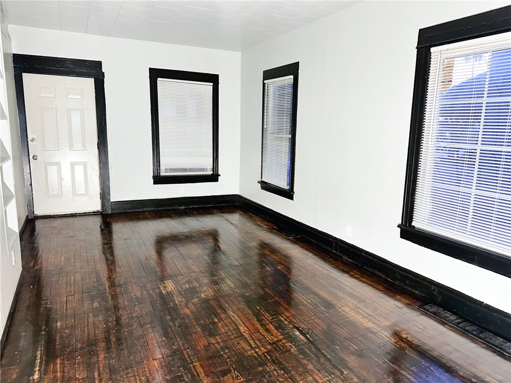 148-150 Flanders Street