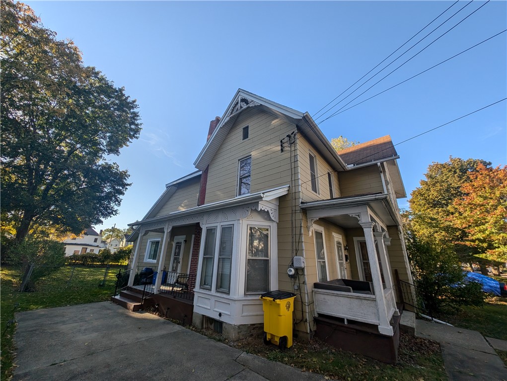 516 Herrick Street