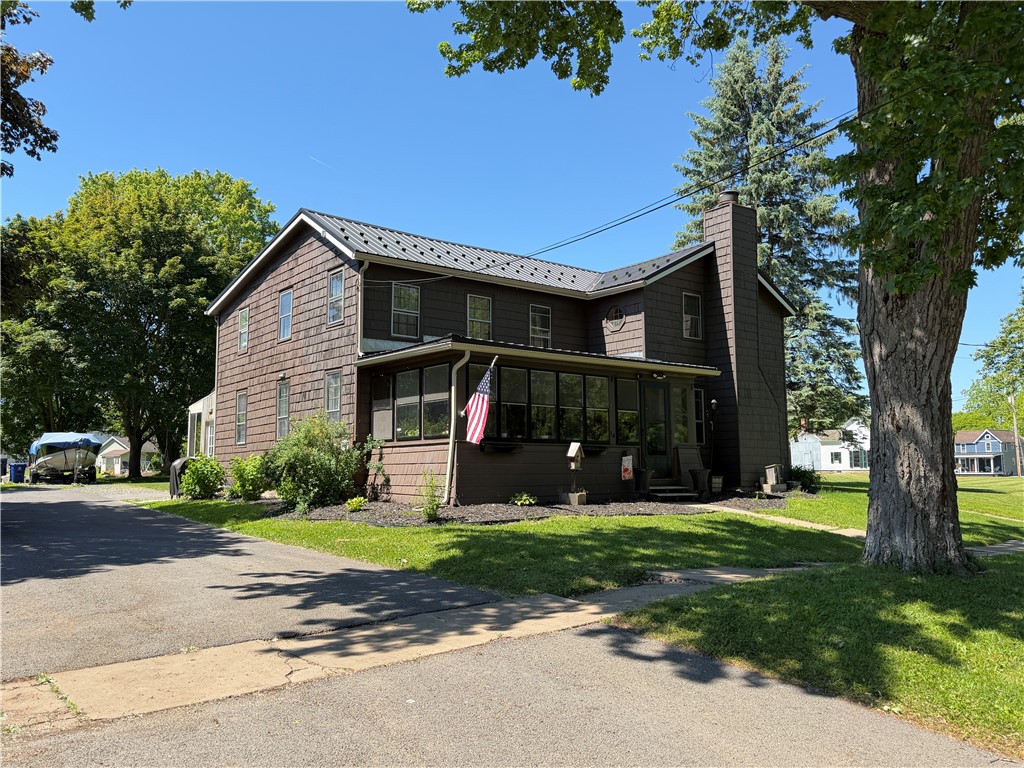 14 Seneca St