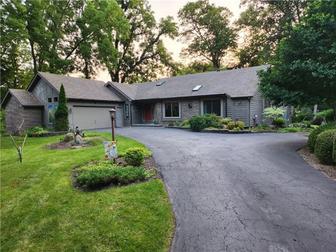Featured picture for the property R1554585