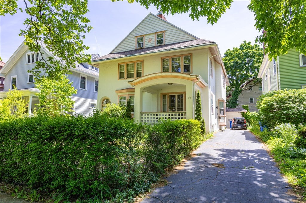 Photo of 20 Calumet St ST, Rochester, NY 14610 (MLS # R1695543)