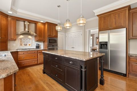 Tiny photo for 9 Neuchatel Lane, Perinton, NY 14450 (MLS # R1683280)