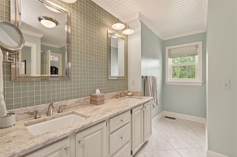 Tiny photo for 9 Neuchatel Lane, Perinton, NY 14450 (MLS # R1683280)