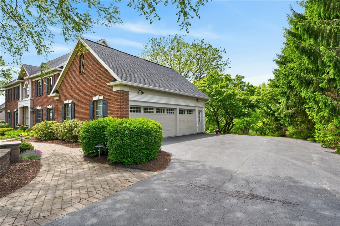 9 Neuchatel Lane