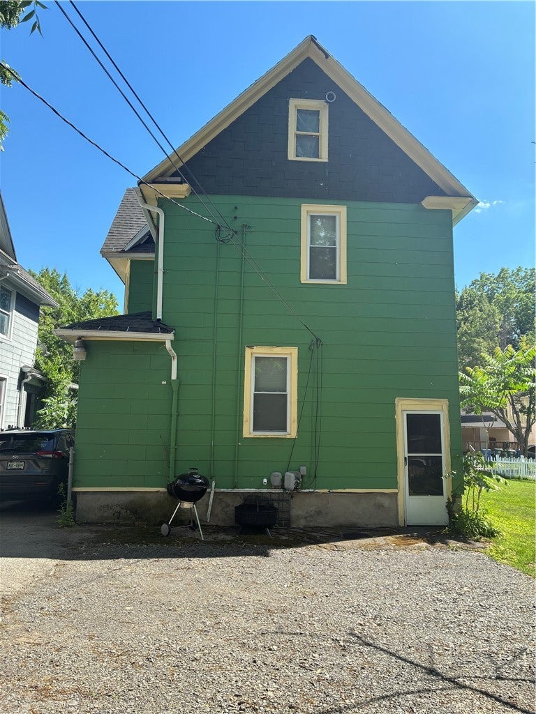 8-12 Arnett Boulevard 8