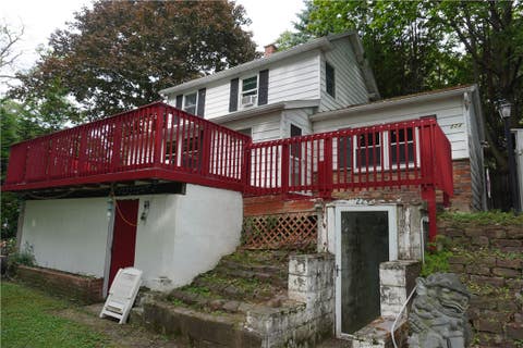 Photo of 224 Mallard Drive, Irondequoit, NY 14622 (MLS # R1708547)