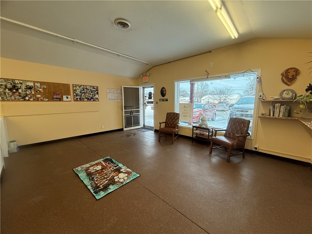 2775 dewey avenue