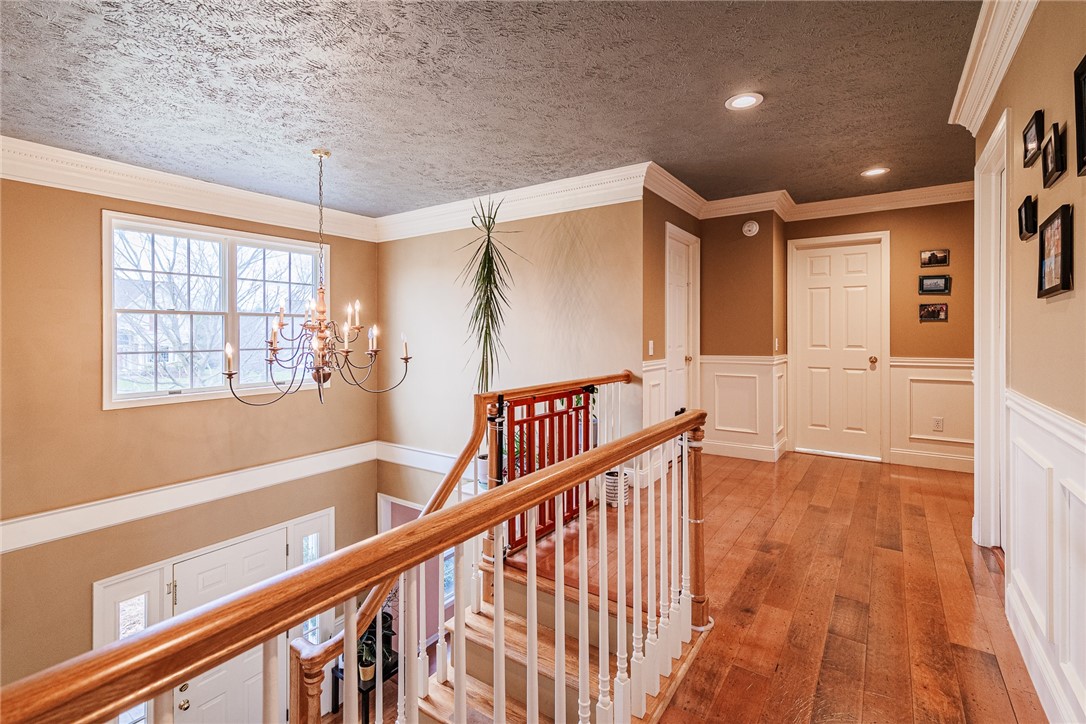 32 Scarborough Park, Penfield, New York image 33