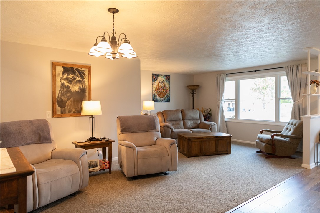 15 Virginia Manor Road