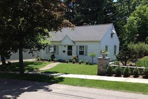 15 Maple Street Pittsford NY 14534