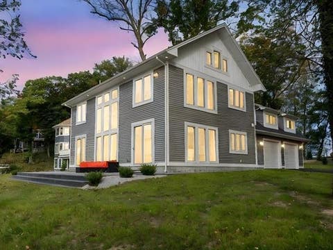Homes For Sale - 673 Seneca Road<br/> Monroe County, Irondequoit, NY 14622
