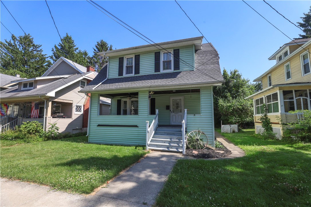 827 W Gray Street