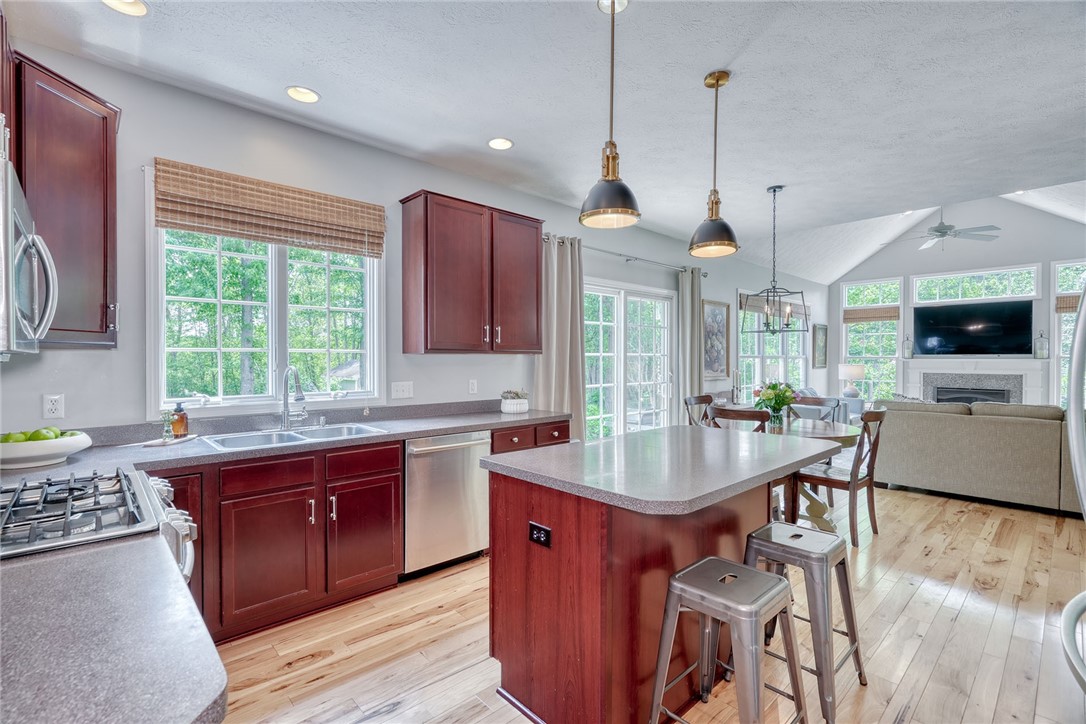 6082 Southbrook Drive, Ontario, New York image 12
