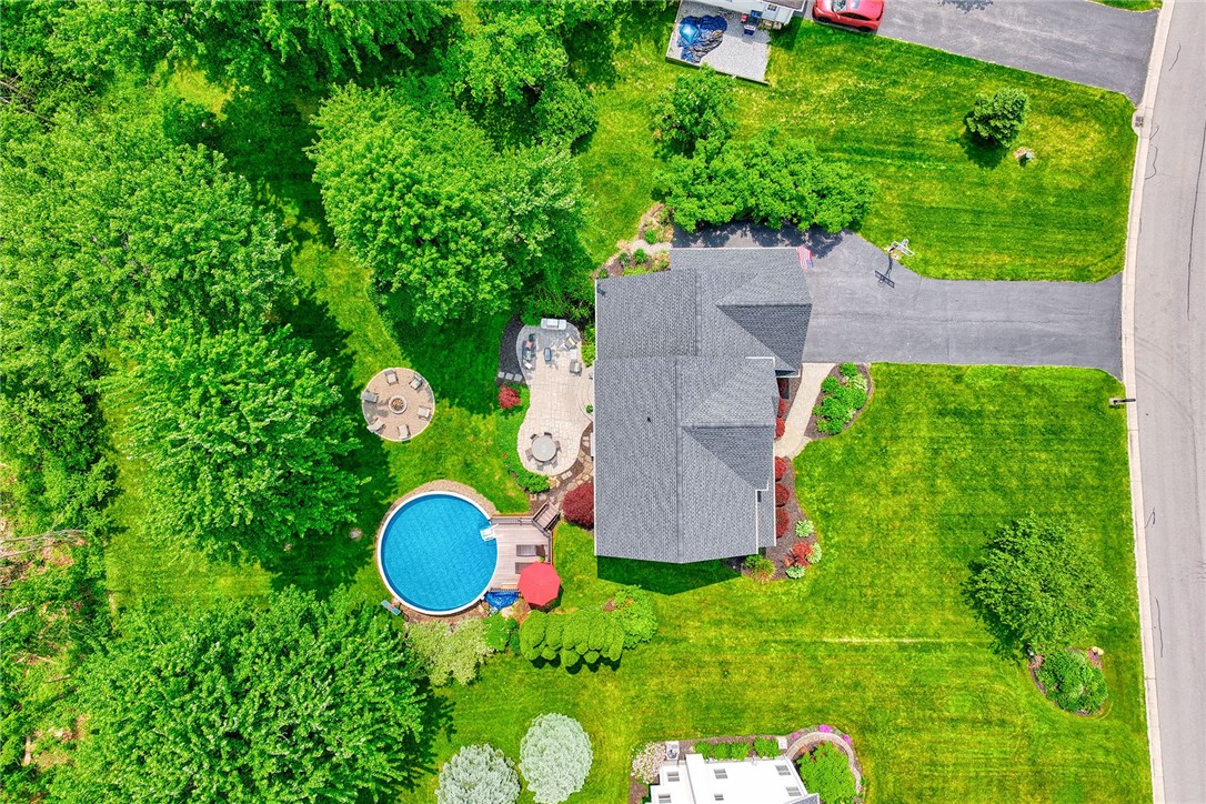 6082 Southbrook Drive, Ontario, New York image 5