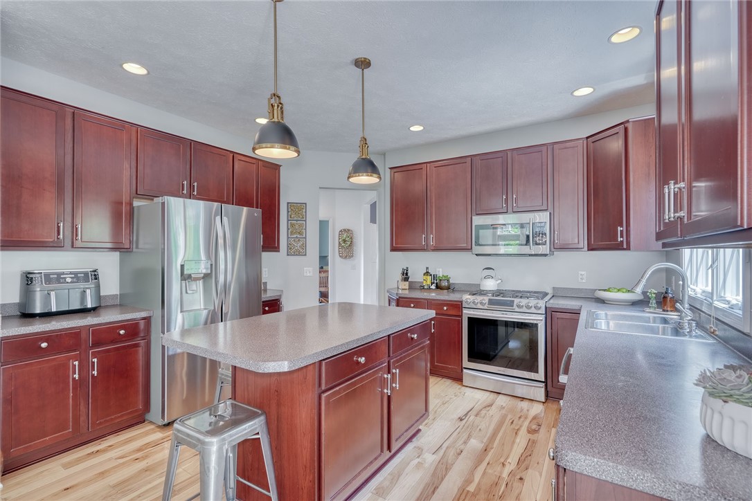 6082 Southbrook Drive, Ontario, New York image 13
