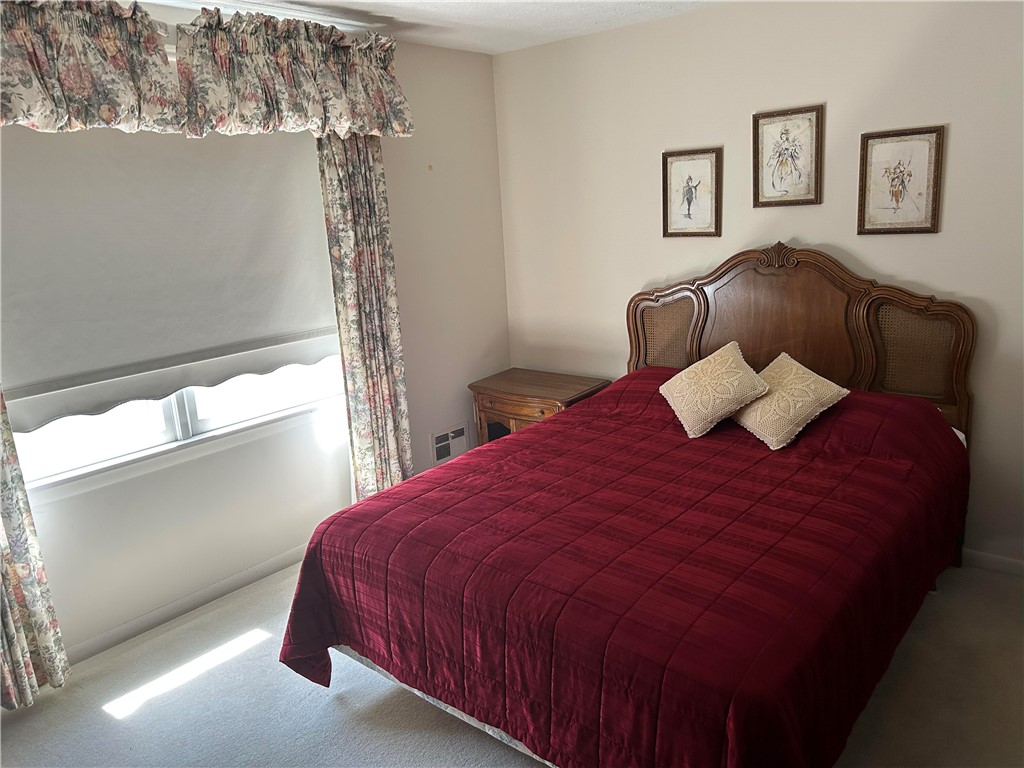 106 Olde Harbour Trl, Greece, New York image 28