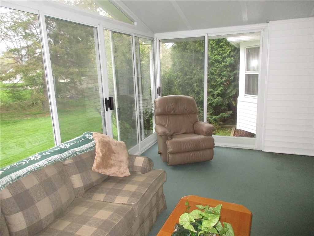 106 Olde Harbour Trl, Greece, New York image 14