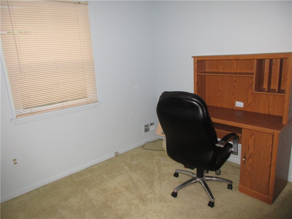 106 Olde Harbour Trl, Greece, New York image 25