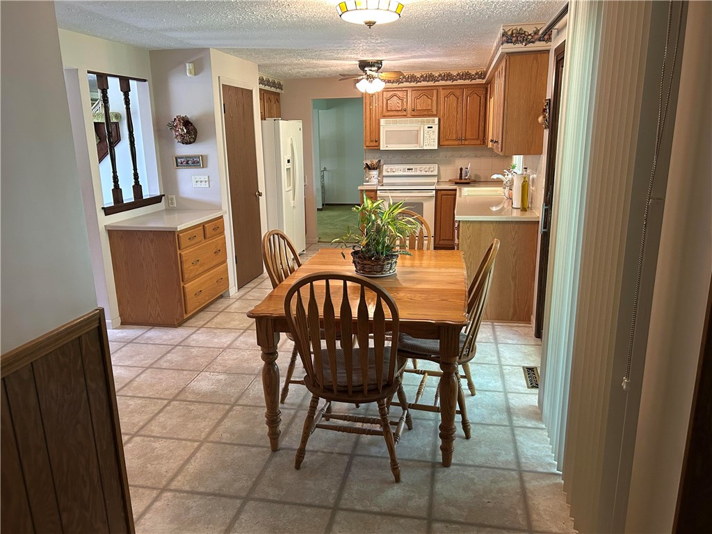 106 Olde Harbour Trl, Greece, New York image 10