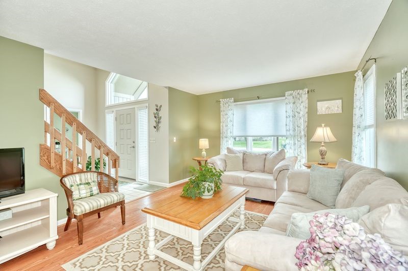 15 Corral Drive