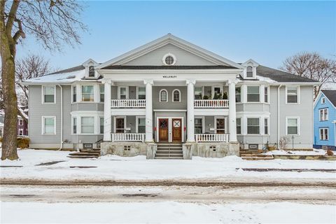 Photo of 4-16 Wellesley Street, Rochester, NY 14607 (MLS # R1657033)