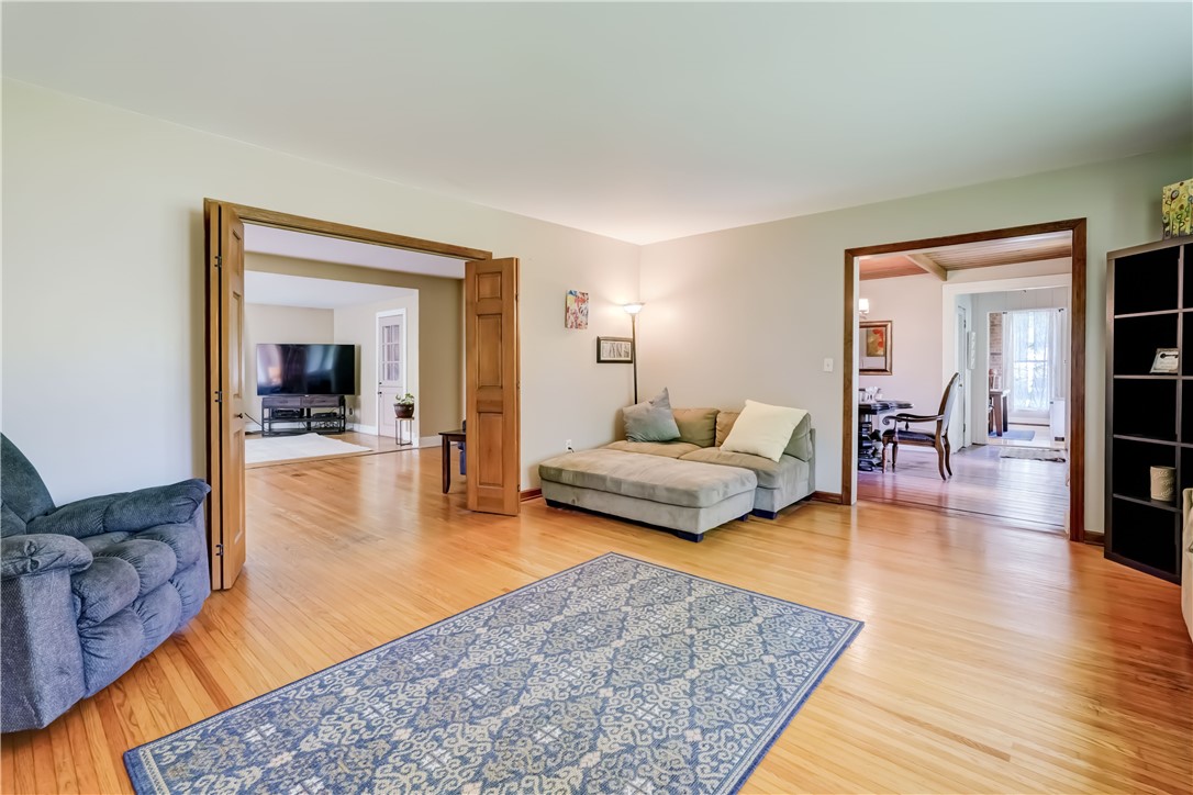 37 York Street, Mendon, New York image 12