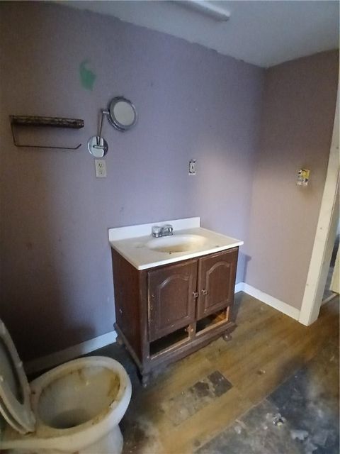 Tiny photo for 7 Chestnut Street, Bath, NY 14810 (MLS # R1655484)