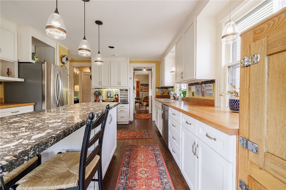 336 Berkeley Street, Rochester, New York image 21