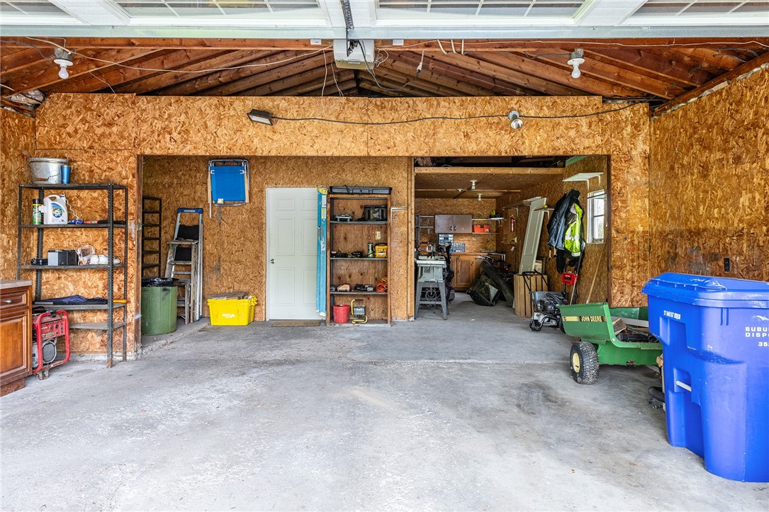 2033 Clarkson Parma Tl Road, Clarkson, New York image 39