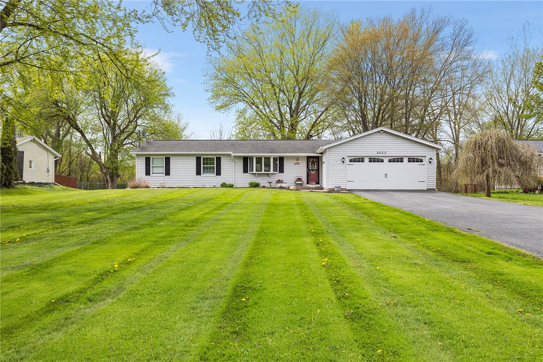 2033 Clarkson Parma Tl Road, Clarkson, New York image 1