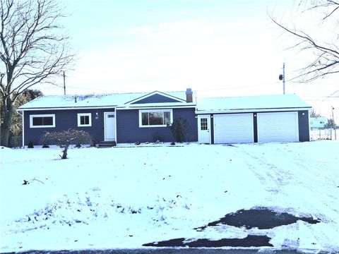 97 Crimson Bramble Road Rochester NY 14623