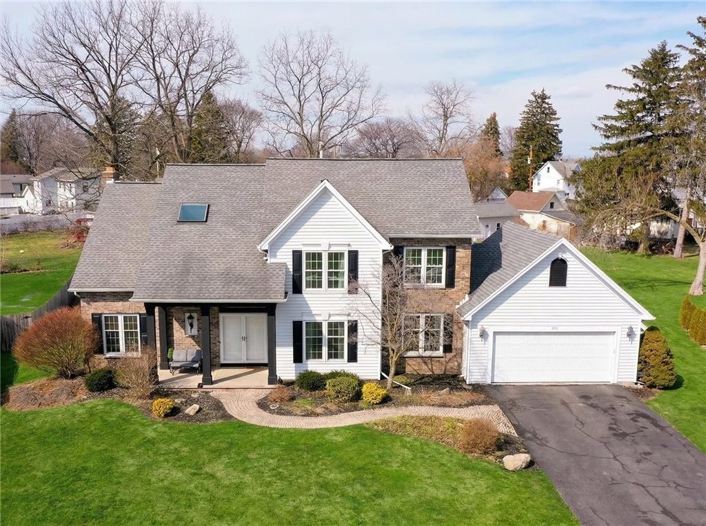 Photo of 246 White Rabbit Trl Trail, Greece, NY 14612 (MLS # R1666107)