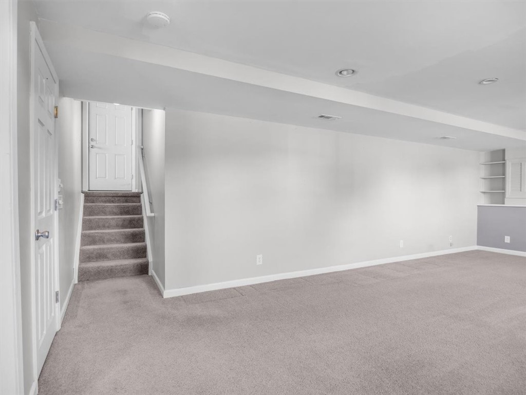 131 Grangerford Hts Hts, Henrietta, New York image 23