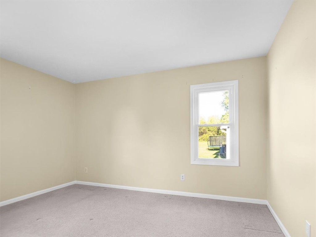 131 Grangerford Hts Hts, Henrietta, New York image 12
