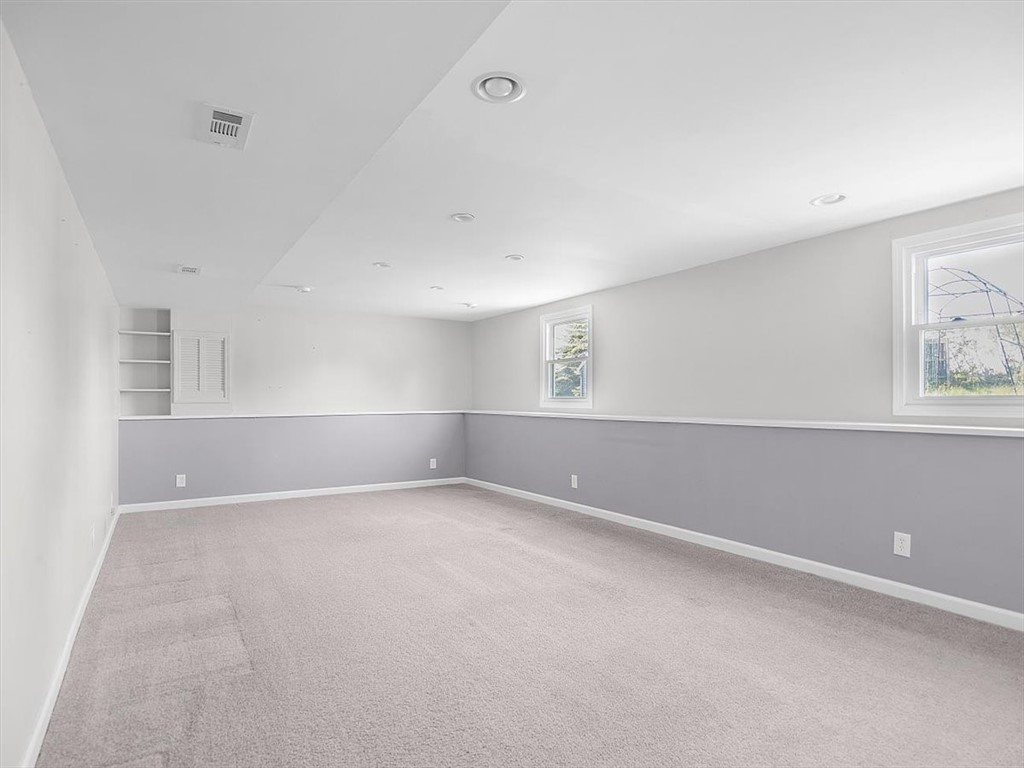 131 Grangerford Hts Hts, Henrietta, New York image 24
