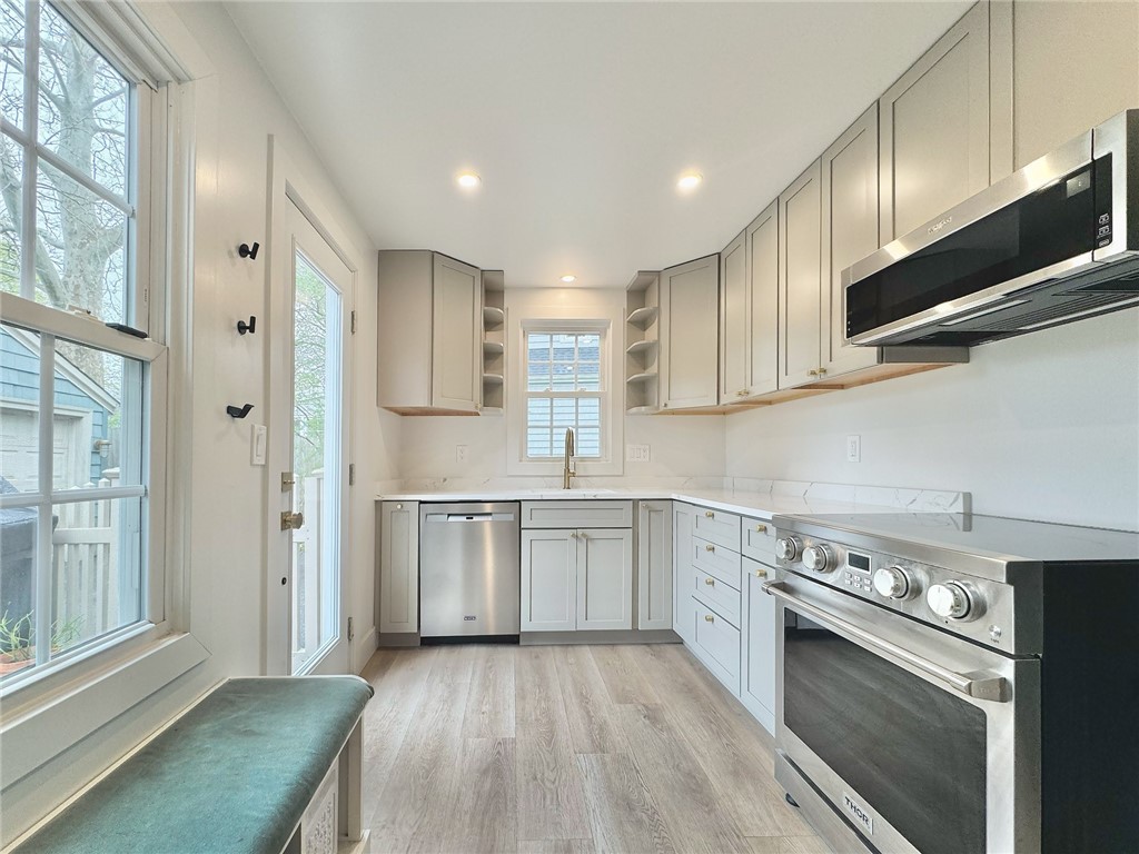 60 Village Lane, Brighton, New York image 11