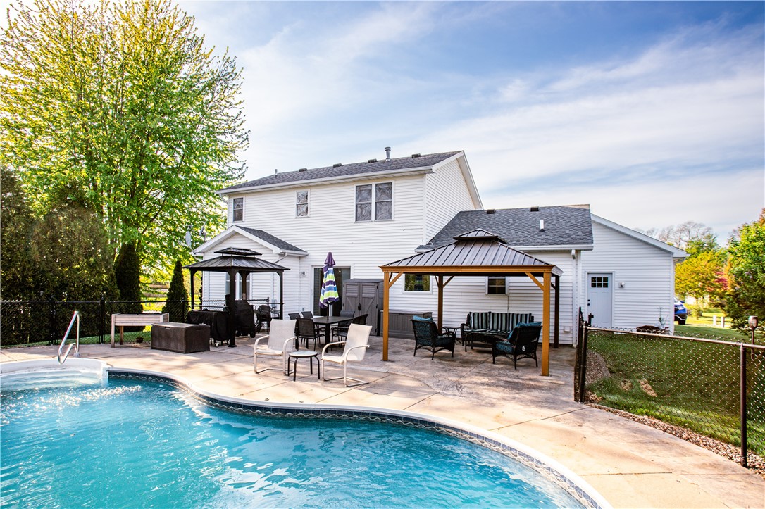 7252 Pear Tree Meadows, Ontario, New York image 24