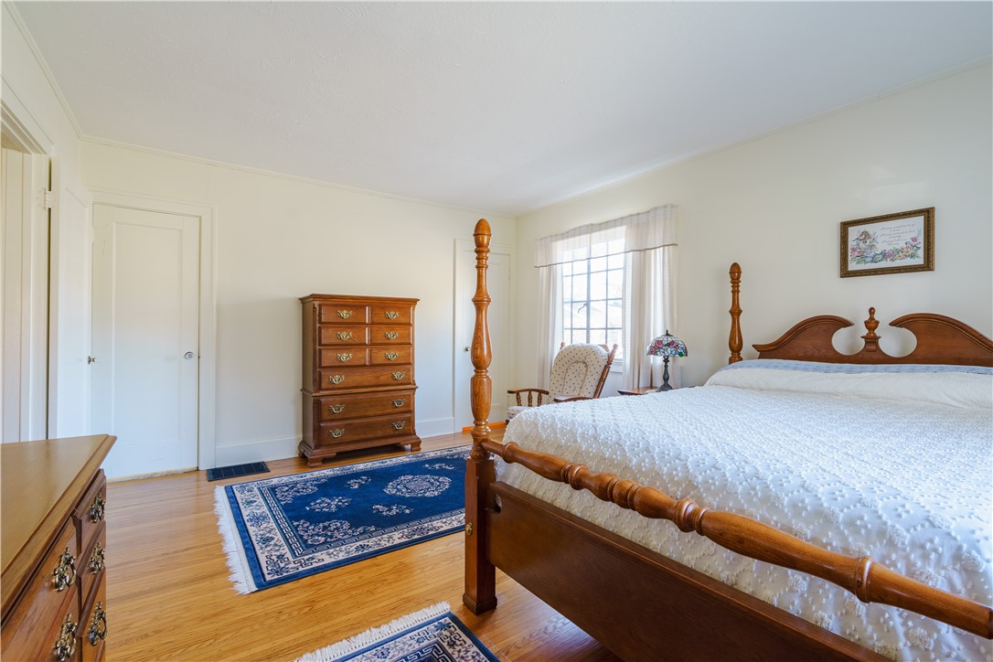 601 Lake Road, Webster, New York image 16