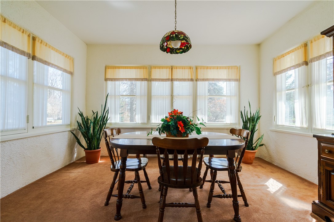 601 Lake Road, Webster, New York image 11