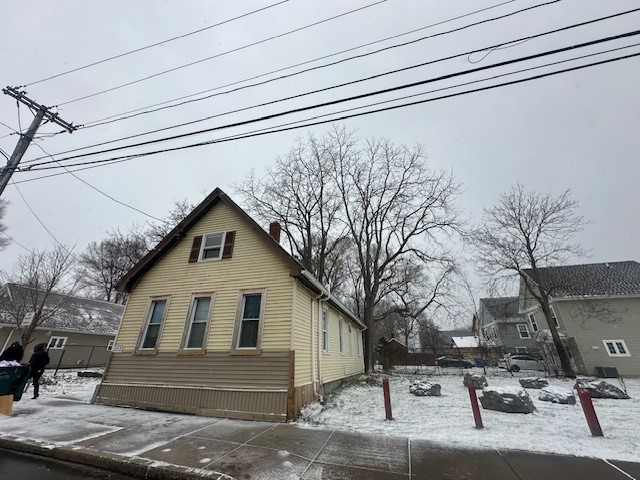 Listing image 1