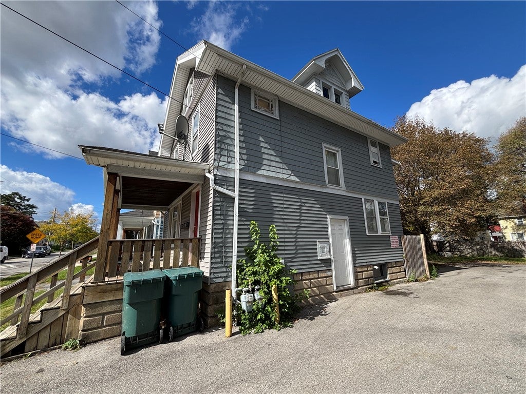 224 Weaver Street