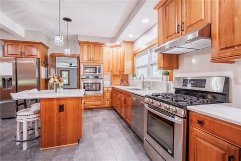 Tiny photo for 740 Brooks Road, Henrietta, NY 14586 (MLS # R1713921)