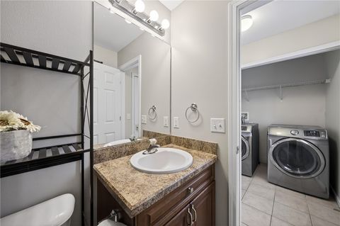 Tiny photo for 8031 Kings Hotel Place, Cicero, NY 13039 (MLS # R1655284)