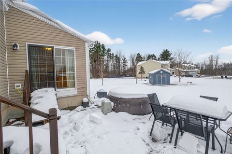 Tiny photo for 8031 Kings Hotel Place, Cicero, NY 13039 (MLS # R1655284)