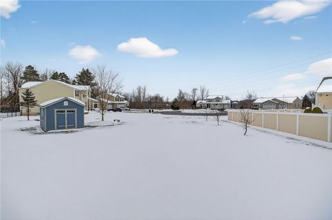 Tiny photo for 8031 Kings Hotel Place, Cicero, NY 13039 (MLS # R1655284)