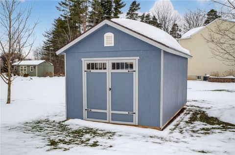 Tiny photo for 8031 Kings Hotel Place, Cicero, NY 13039 (MLS # R1655284)