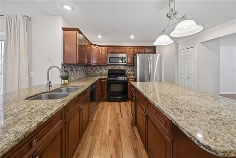 Tiny photo for 8031 Kings Hotel Place, Cicero, NY 13039 (MLS # R1655284)