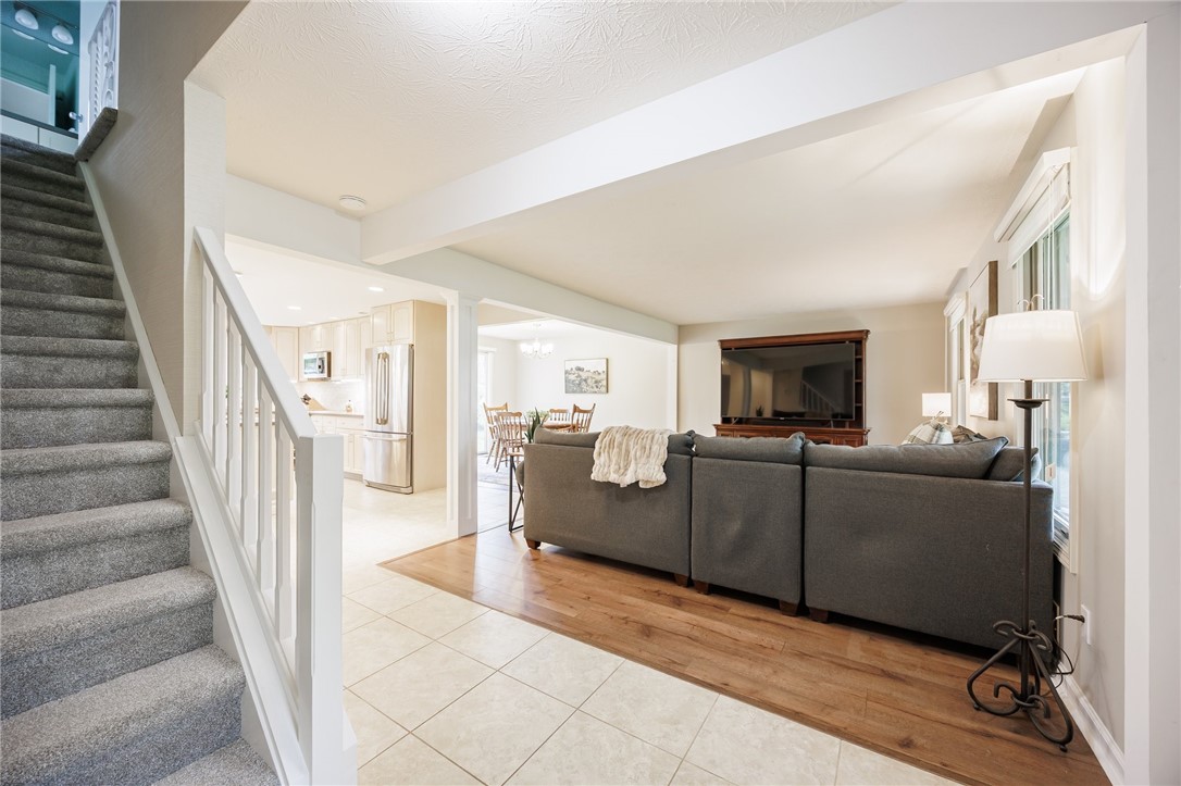 6162 Buckskin Drive, Farmington, New York image 3