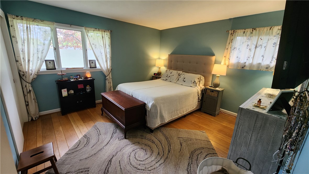 225 Brookview Drive, Irondequoit, New York image 16