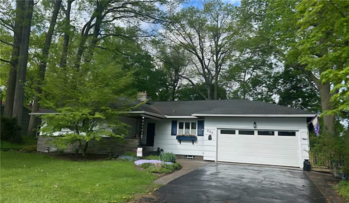 225 Brookview Drive, Irondequoit, New York image 1
